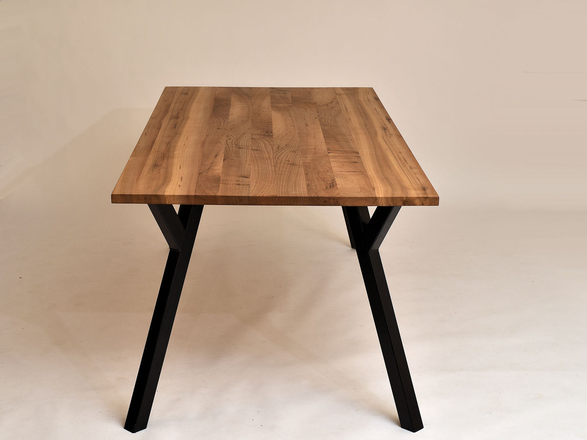 Tisch Kayo, Rüster massiv, 200/94 cm - Sonderposten