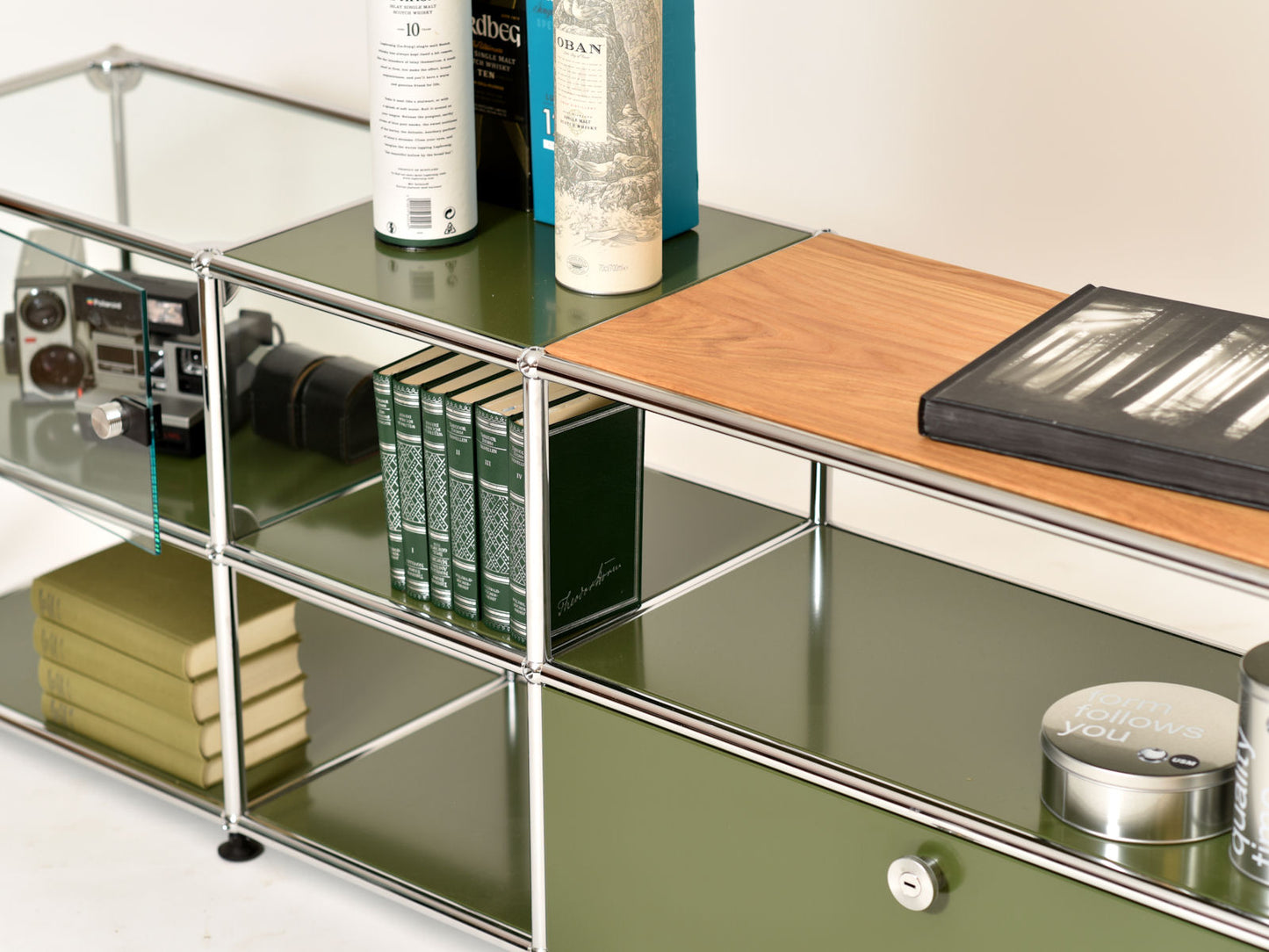 Mediaboard USM mit real Wood on Top