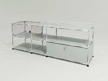 USM Haller - Medienmöbel mit Vitrine