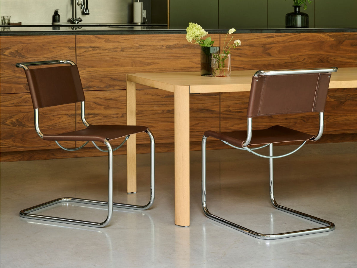 Freischwinger Thonet S 33 - Kernleder