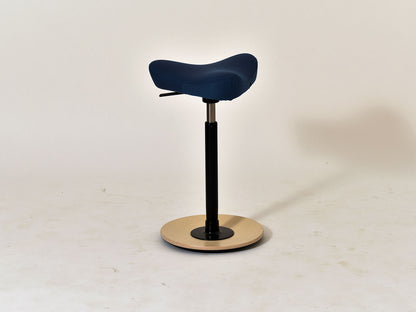 Hocker Move mit Sattelsitz