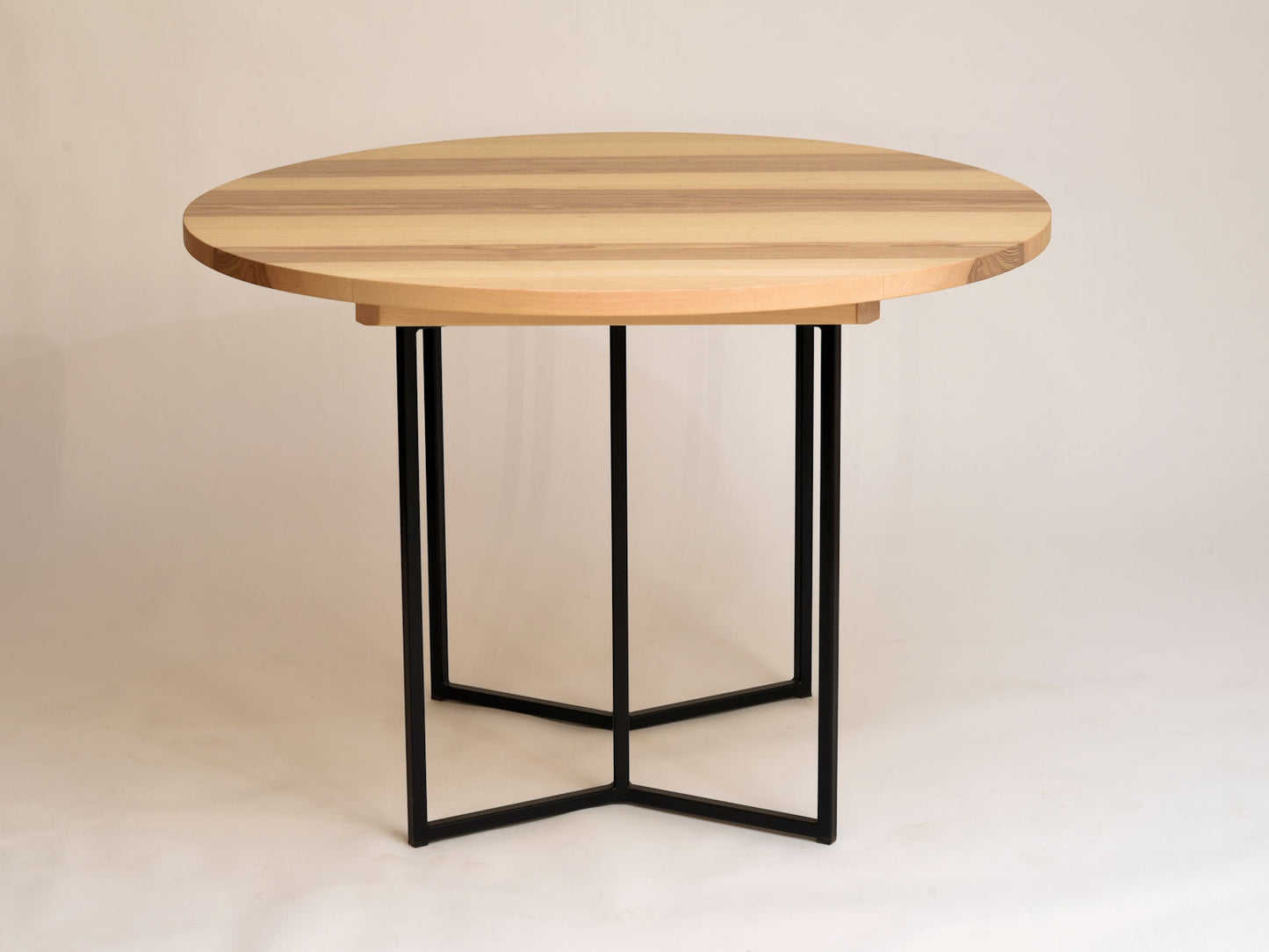 Tisch Orbis, Esche, D 110 cm