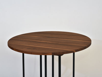 Tisch Orbis, Nussbaum, D 100 + 50 cm - Reduziertes Einzelstück