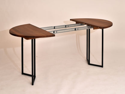 Tisch Orbis, am. Nussbaum, Kleiner Tisch, große Verlängerung, kleiner Preis
