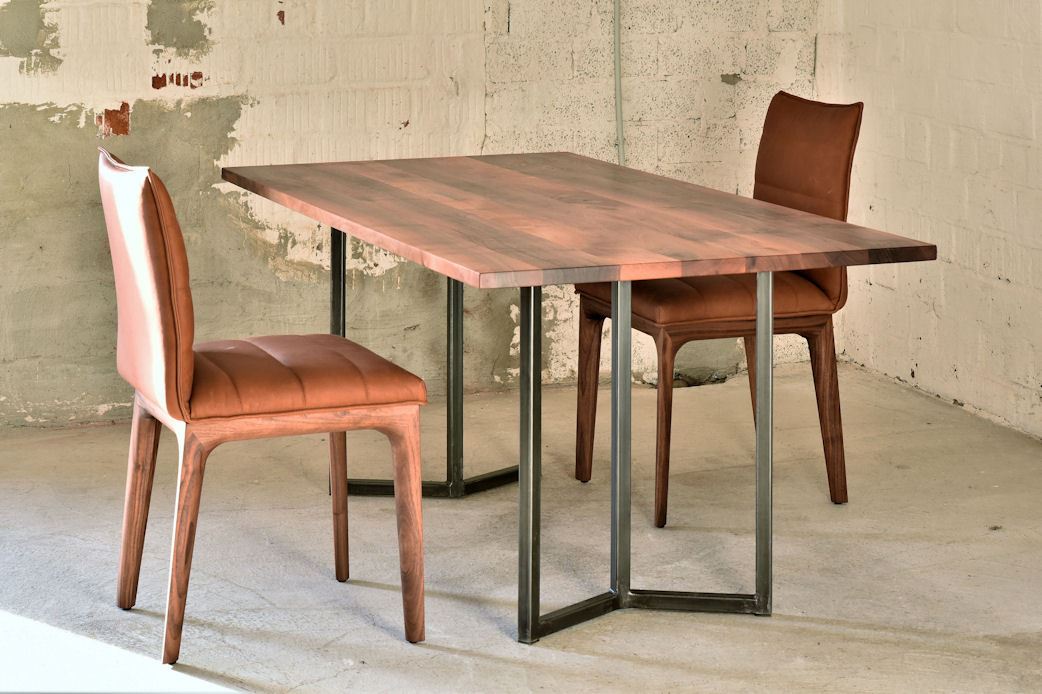 Tisch Plano, Nussbaum, 180/88 cm
