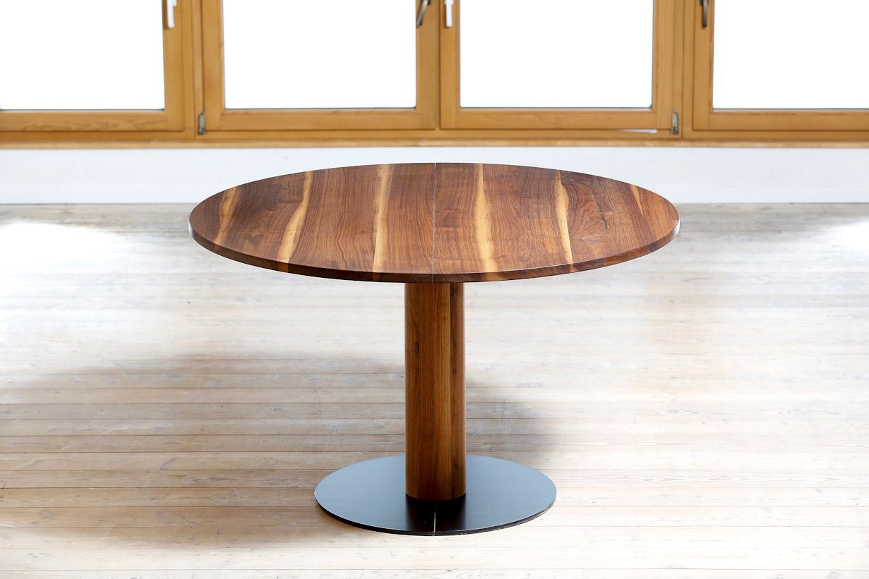 Tisch Rondonero, Nussbaum, D 125 cm