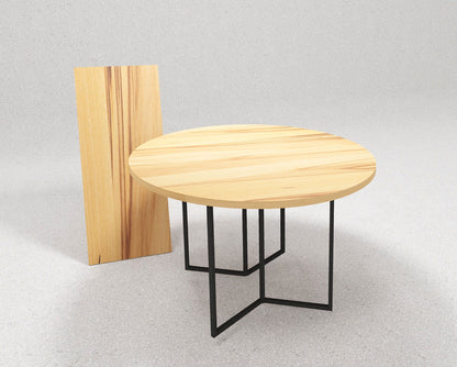 Tisch Orbis, Kernbuche mit Verlängerung 50 cm - Rhöner Wohnen