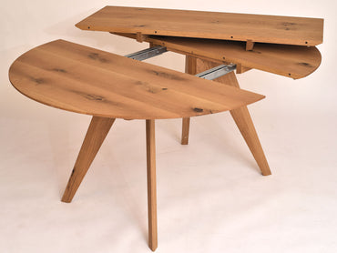 Tisch Sfer, D 130 cm - Lebendige Wildeiche zum atrakativen Preis