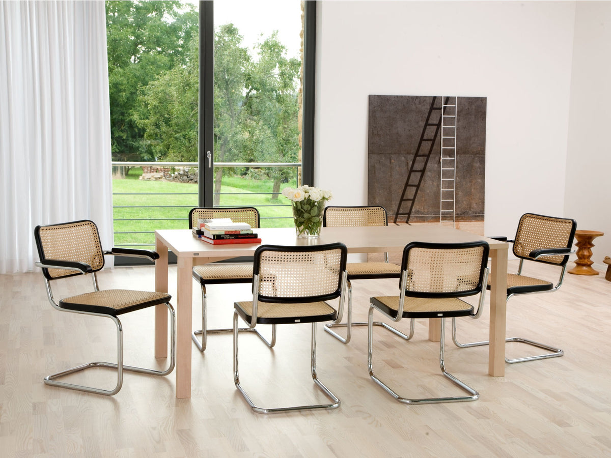Freischwinger Thonet S 64 Schwarz - mit Armlehnen