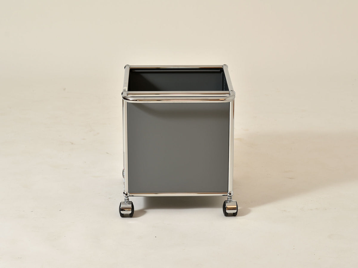USM-Haller Rollbox, Farbe Mittelgrau