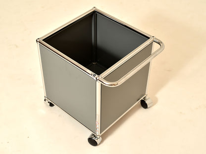 USM-Haller Rollbox, Farbe Mittelgrau