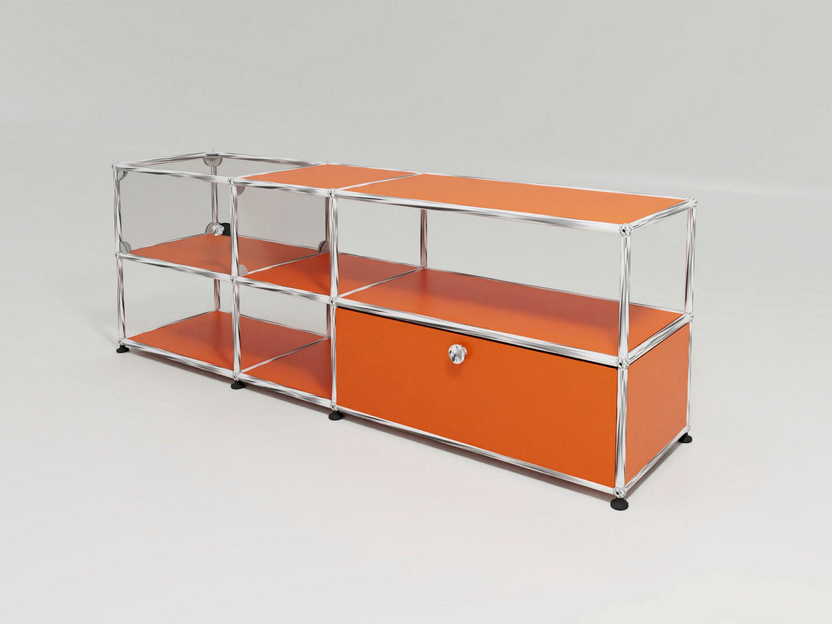 USM Haller - Medienmöbel mit Vitrine